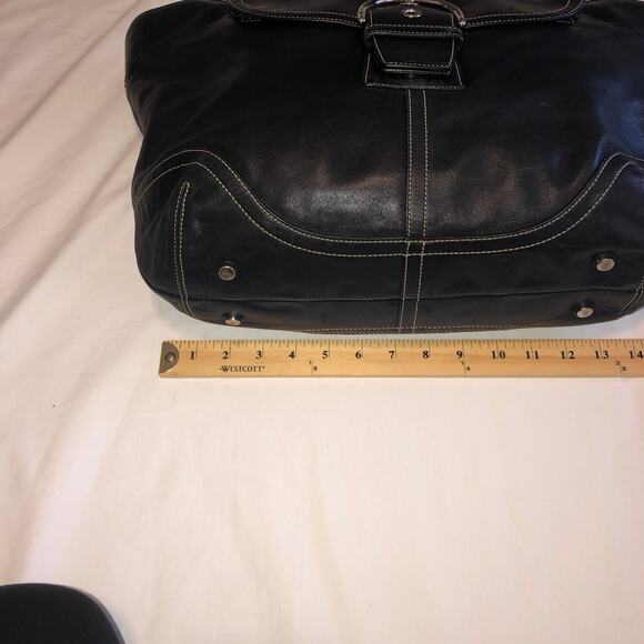 Vintage Coach Soho 5570 Large Carry All Bag Black Y2K Contrast Stitch Buckle - Picture 8 of 14